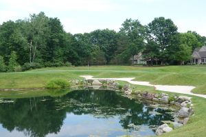 Tullymore 16th Green